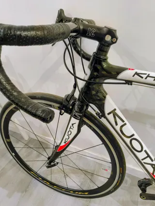 Bicicleta Carretera Kuota Kharma carbono