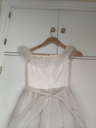Vestido comunión niña beige y blanco
