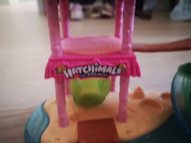 Casa Hatchimals Selva con luces y música