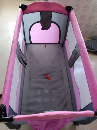 Cuna viaje bebé rosa