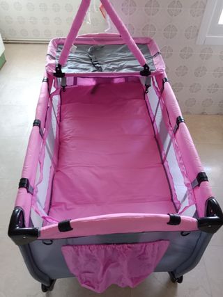 Cuna viaje bebé rosa