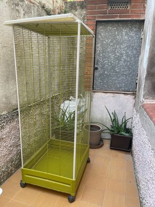 Voladero pajaros verde y blanco