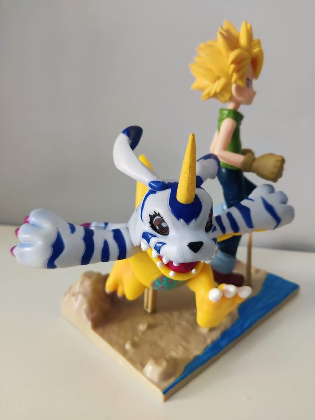 Figura Ishida Yamato + Gabumon colección Digimon