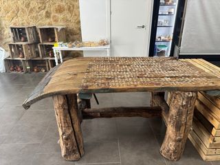 Mesa de trillo rústica