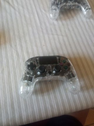 Mando PS4 con luces led
Otro en mi perfil