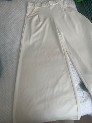 Pantalones anchos blancos boda