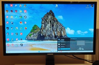 Monitor Samsung 28" - Negro