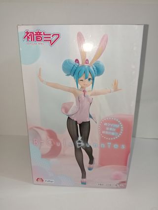 Hatsune Miki Bi Cute Bunnies Figure FuRyu