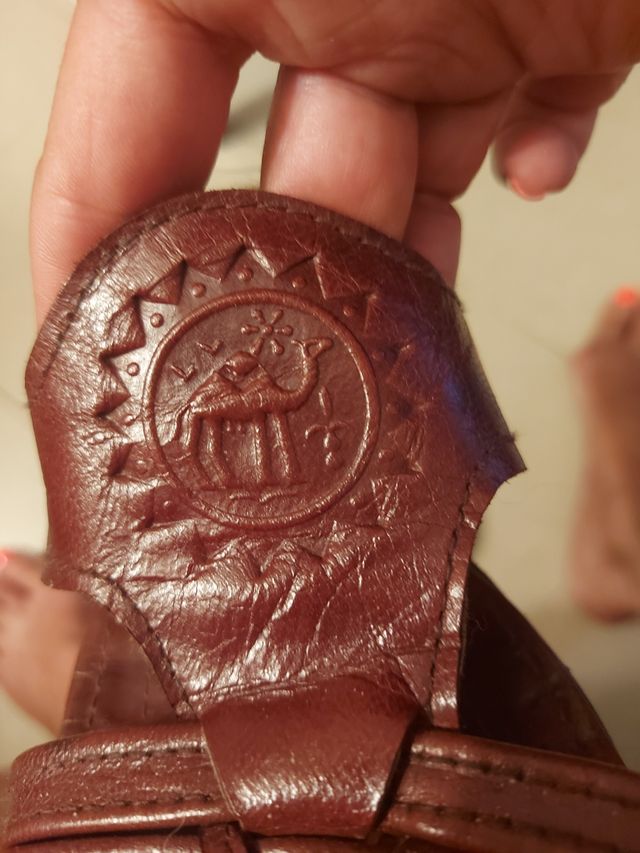 Chinelos Couro Tunisinos