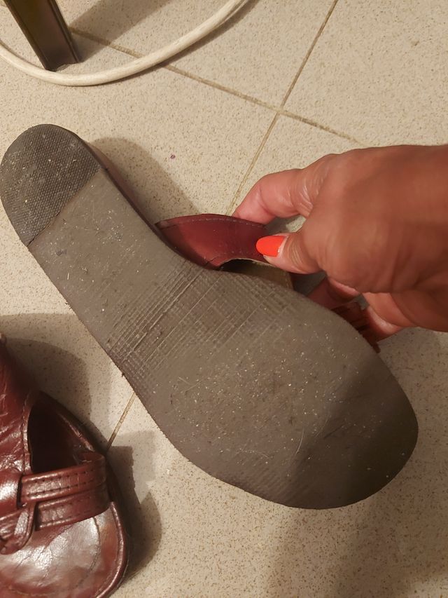 Chinelos Couro Tunisinos