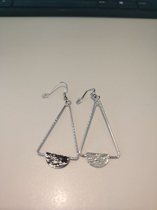 Pendientes triangulares plata