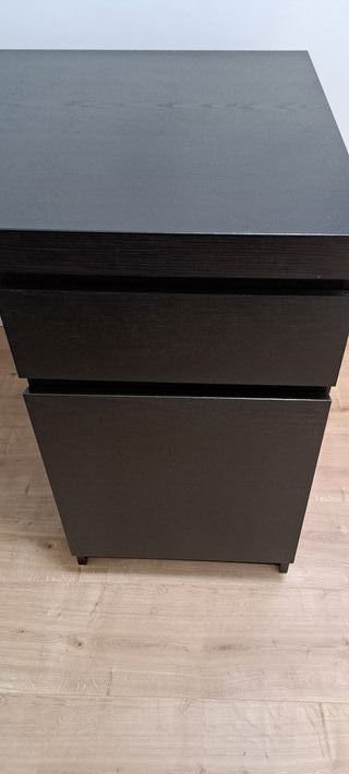 Escritorio MALM negro 140x65