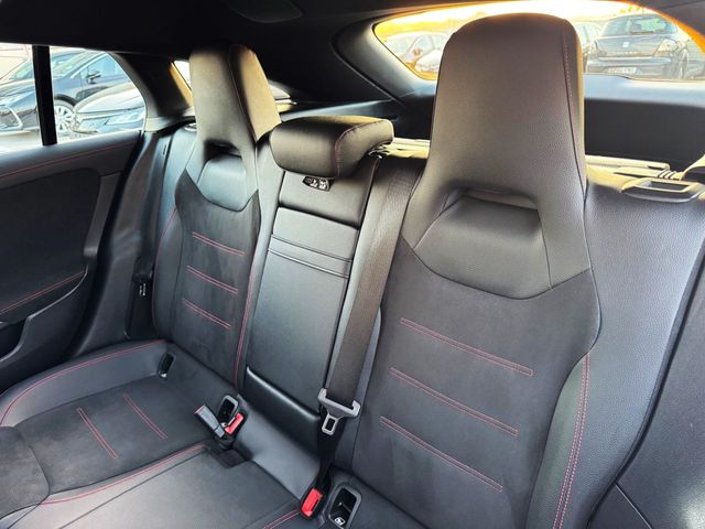 Mercedes CLA 180 SHOOTING BRAKE AUTOMÁTICO con TECHO SOLAR, FULL EQUIP!