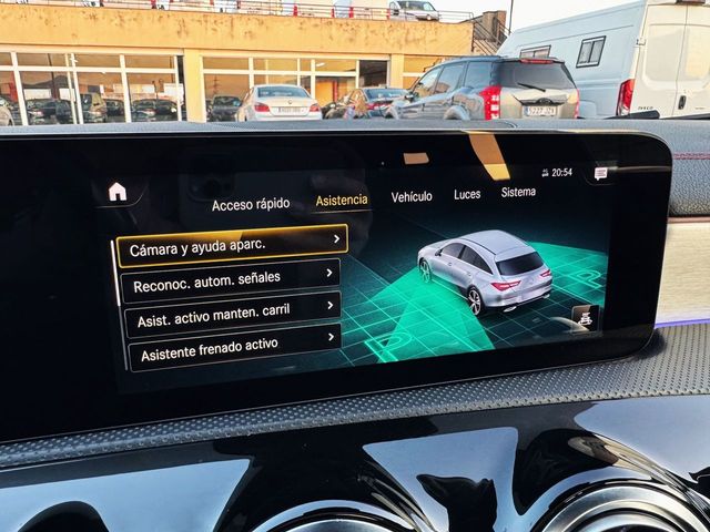 Mercedes CLA 180 SHOOTING BRAKE AUTOMÁTICO con TECHO SOLAR, FULL EQUIP!