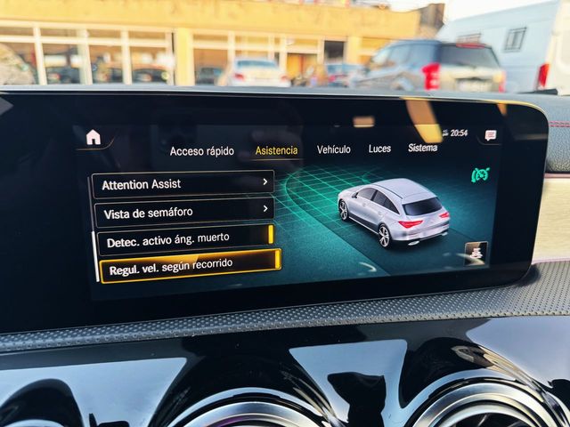 Mercedes CLA 180 SHOOTING BRAKE AUTOMÁTICO con TECHO SOLAR, FULL EQUIP!