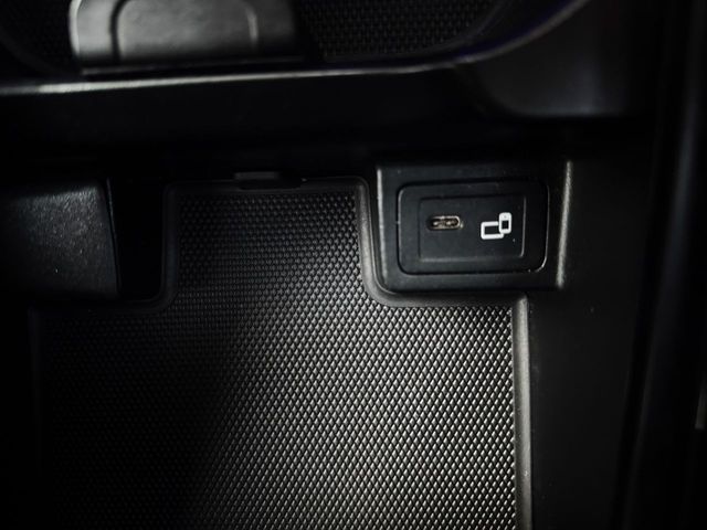 Mercedes CLA 180 SHOOTING BRAKE AUTOMÁTICO con TECHO SOLAR, FULL EQUIP!