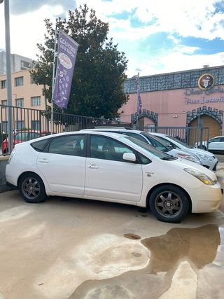 Toyota Prius 2009 hibrido 1.5  111cv AUTOMATICO