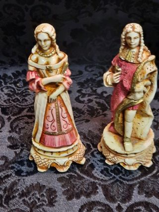 Statuette Coppia scacchi Re sole vintage