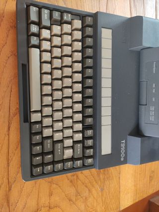 Toshiba T3100e - Portátil antiguo para reparar 
