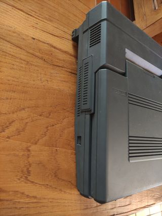 Toshiba T3100e - Portátil antiguo para reparar 

