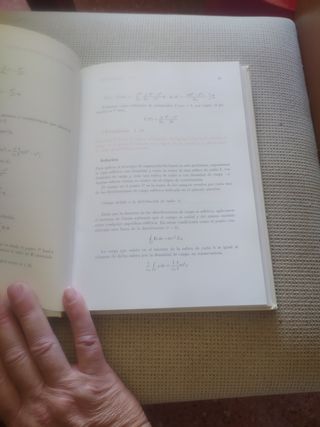 Física para Informática : Problemas Resueltos