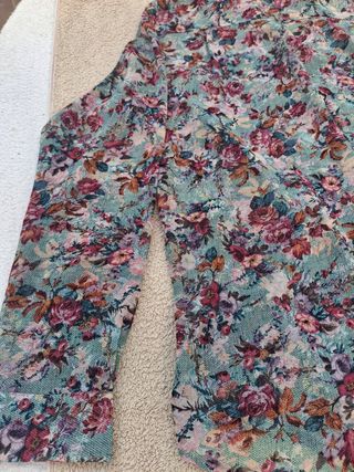 Camisa mujer T M. Medidas en descripción 