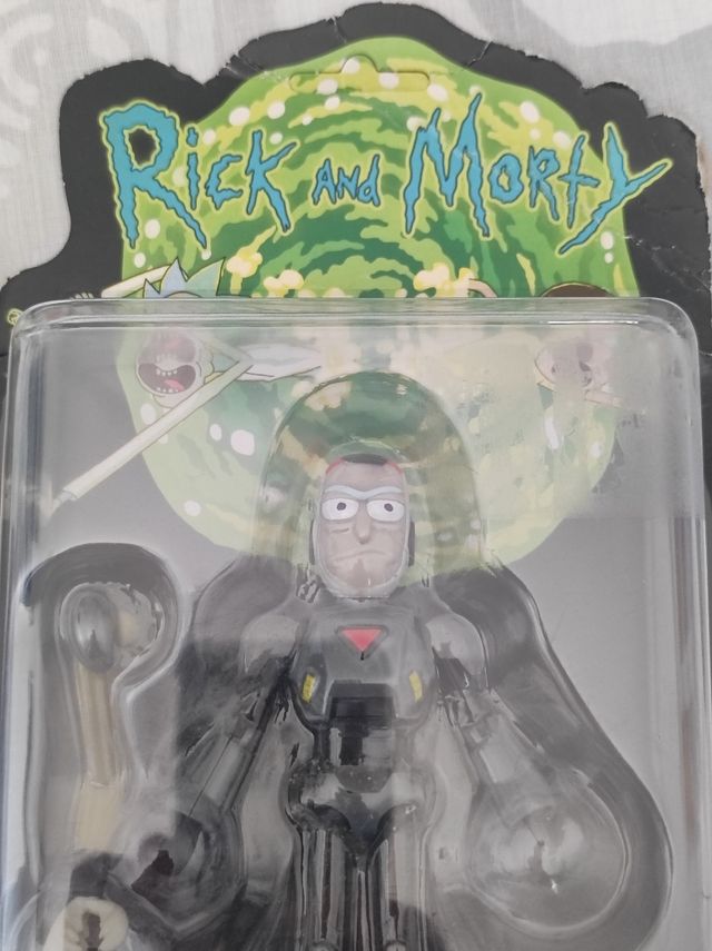 Rick & Morty: Purgue Suit