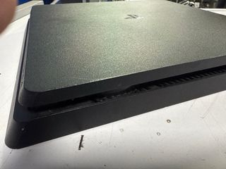 PS4 (PlayStation 4) 1TB