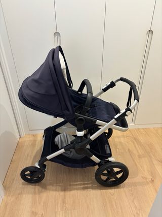 Bugaboo Fox 2 Classic azul marino + saco invierno
