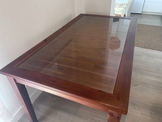 Mesa comedor madera-cristal
