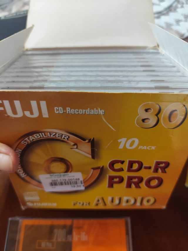 10 CDs Fuji CD-R 80min Pro Audio