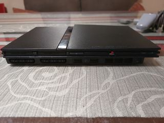 PlayStation 2 (PS2) negra