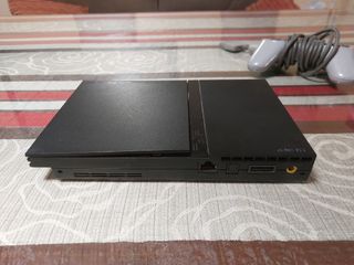 PlayStation 2 (PS2) negra