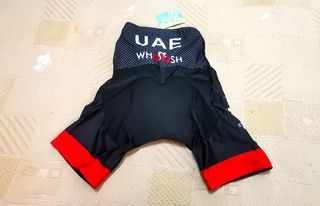 Maillot y Culote UAE Team