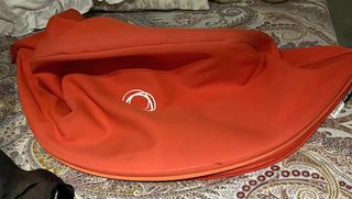 Bugaboo Cameleon rojo con accesorios.