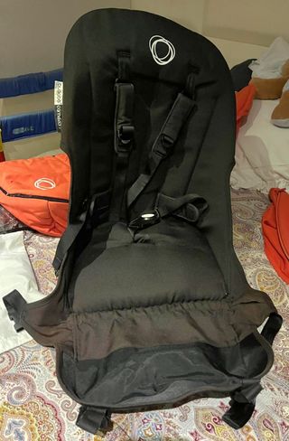 Bugaboo Cameleon rojo con accesorios.