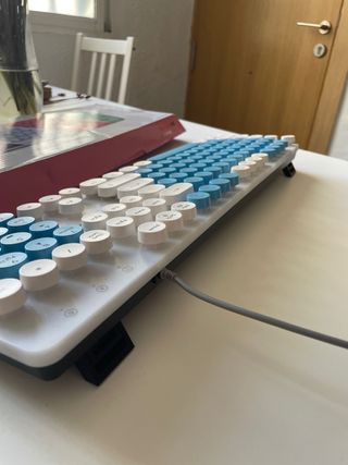 Teclado SkyLion Retro Azul-Blanco