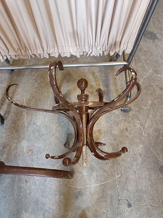 Perchero antiguo de madera