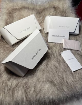 3 Fundas Gafas Michael Kors Blancas grandes