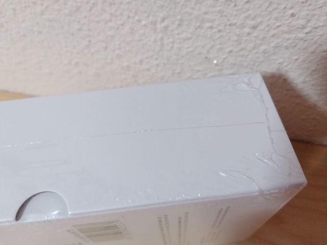 NUOVO DETERGENTE ELETTRONICO PER IL VISO