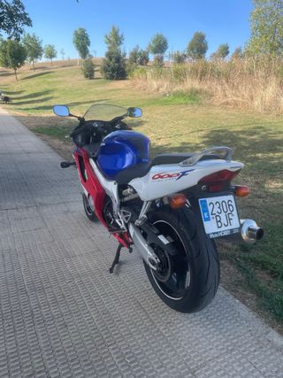 Honda CBR 600F - año 2000