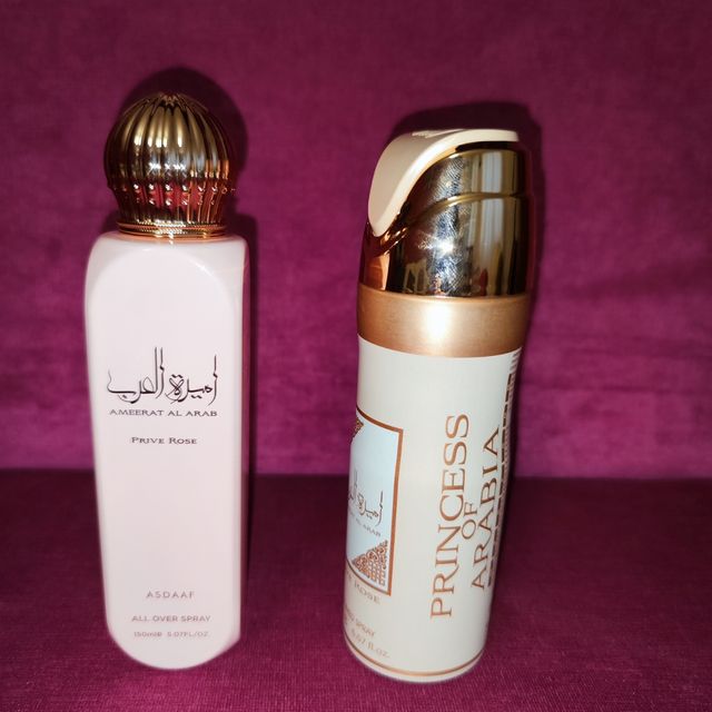 Ameerat Al Arab Prive Rose: Perfume y Bruma arabe