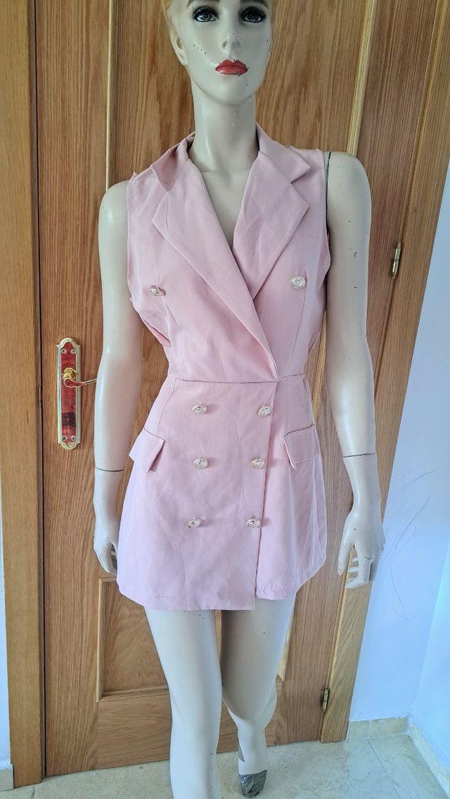 Mono Vestido corto rosa - Blazer sin mangas
