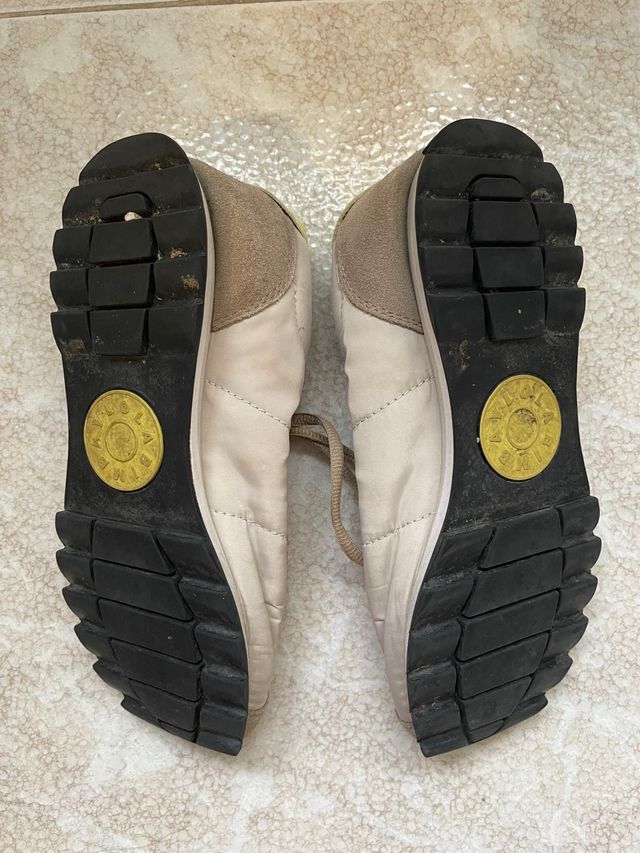 Zapatillas Bimba y Lola beige 38