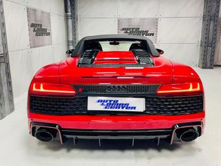 AUDI R8 Spyder V10 FSI perform. RWD S tr.