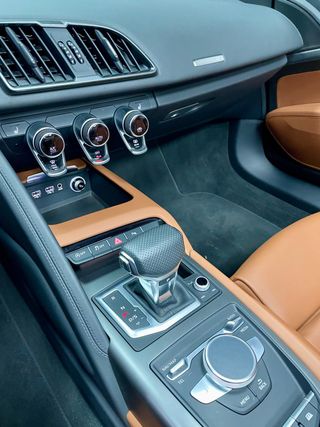 AUDI R8 Spyder V10 FSI perform. RWD S tr.