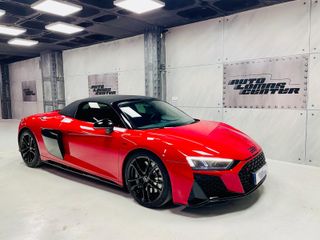 AUDI R8 Spyder V10 FSI perform. RWD S tr.