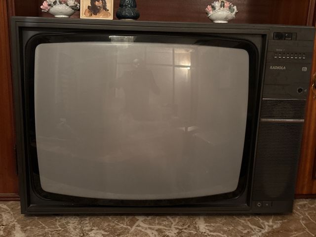Televisor Radiola vintage