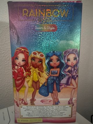 Muñeca Rainbow High Swim & Style Sunny