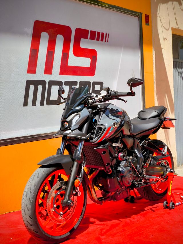Yamaha MT-07 Impecable